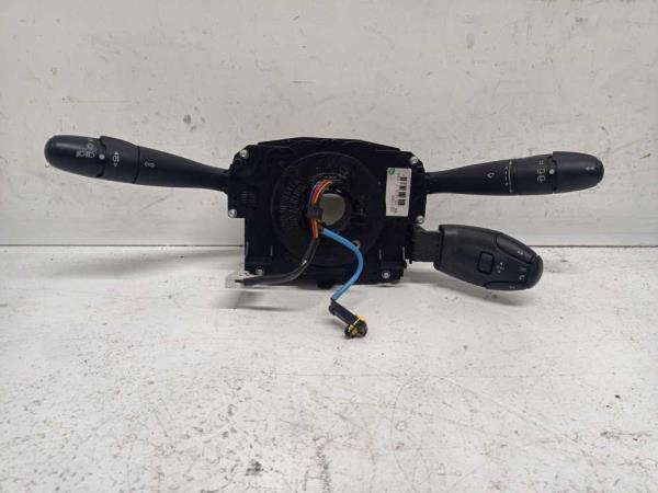 COMMODO CITROEN / PEUGEOT - Vue 1